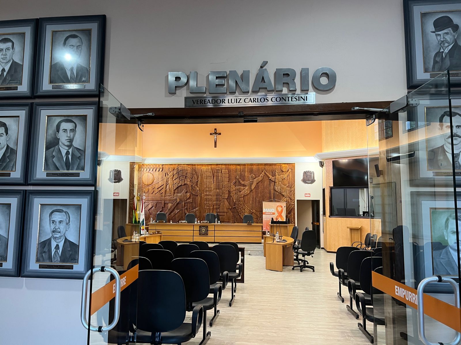 Projeto de regulamentação nos cemitérios passa pelas comissões