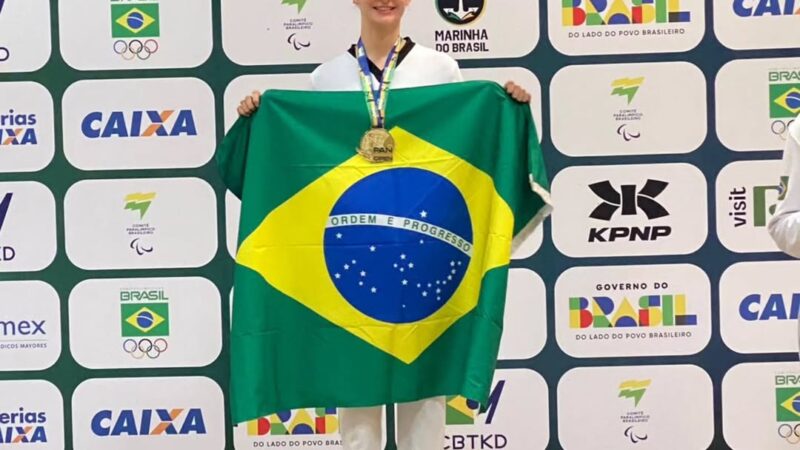 Rafaela Meirelles conquista ouro no Pan-Americano de Taekwondo pela quarta vez