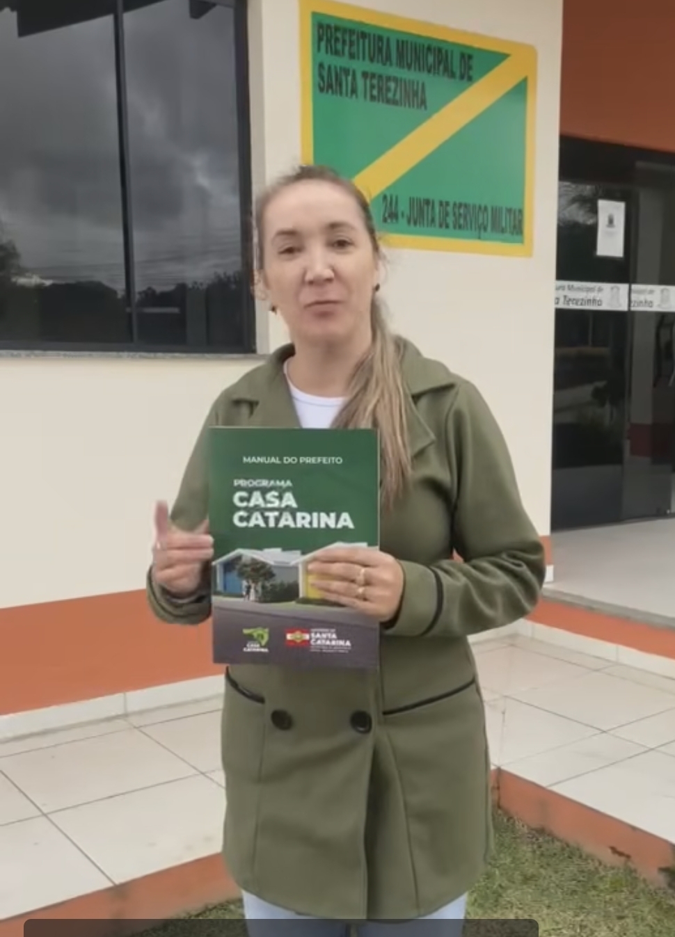 Casa Catarina chega a Santa Terezinha e prefeita Valquiria anuncia marco histórico com construção das primeiras moradias populares