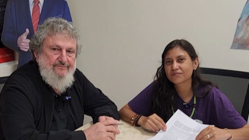 Padre Pedro assina compromisso pelo fim da jornada 6×1 e reforça defesa da dignidade do trabalhador