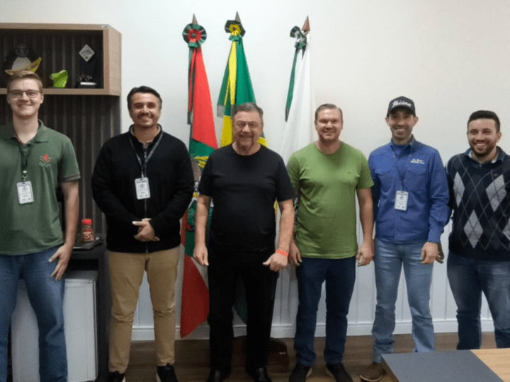 CORUPÁ DISCUTE PROJETO PARA FORTALECER A PISCICULTURA E DIVERSIFICAR PRODUÇÃO AGRÍCOLA