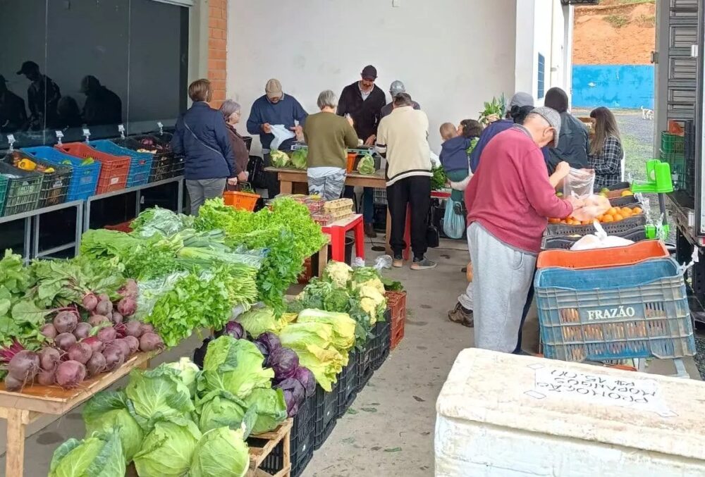 Programa Câmbio Verde chega ao bairro Brasília com patrocínio da ArcelorMittal