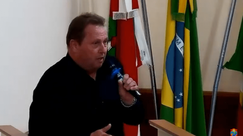 Vereador Evaldo Bauer cobra melhorias na saúde e reforça pedido por atenção ao interior de Santa Terezinha
