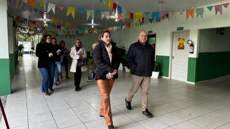 *Eficiência da gestão da SEMED de São Bento do Sul atrai visita técnica de São Francisco do Sul*