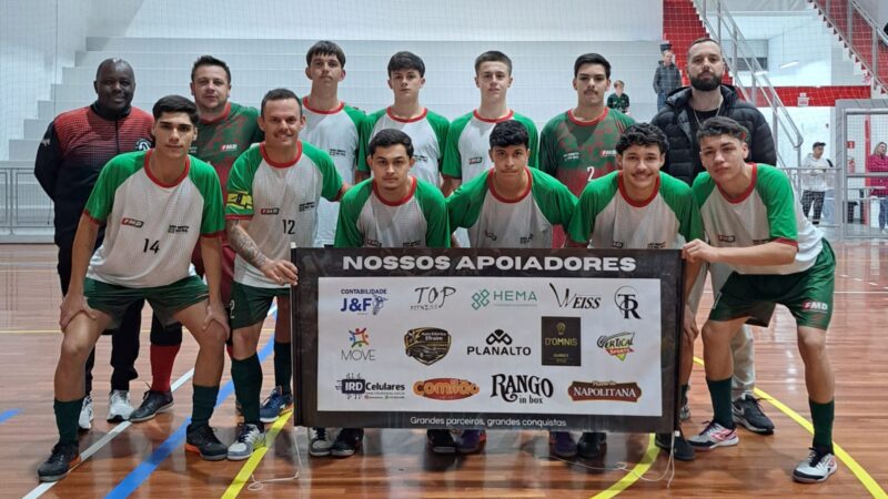 Municipais de Futsal da 1ª Divisão e Veteranos 40+ agitam o Annes Gualberto com goleadas e definição dos mata-matas