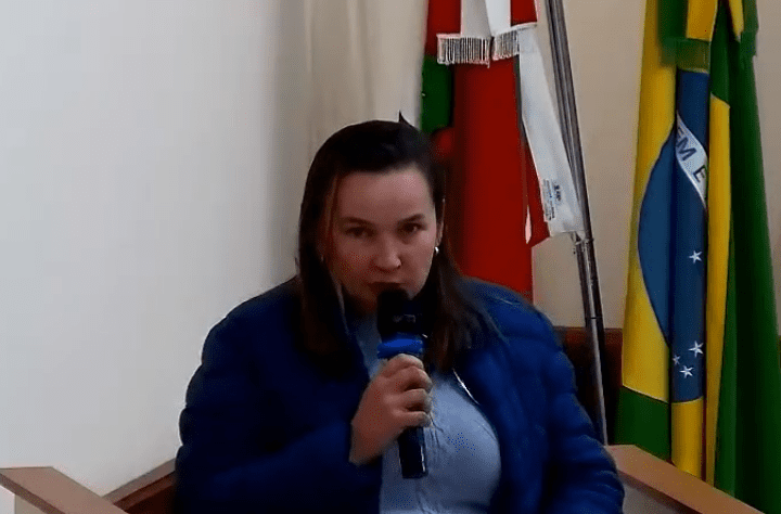 Vereadora destaca força da fumicultura e avanços do programa Estrada Boa Rural em Santa Terezinha