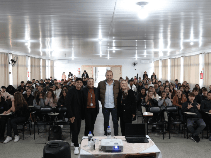 Projeto “Quem Foi Aluno, Hoje Inspira!”