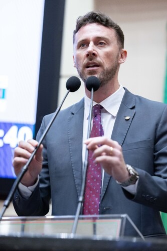 Fernando Krelling quer que alunos da rede pública estadual tenham mais aulas de educação física
