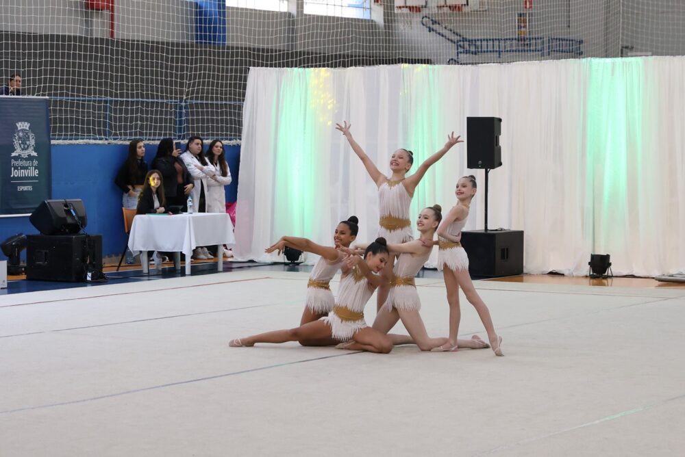 Joinville recebe Campeonato Estadual de Ginástica Rítmica