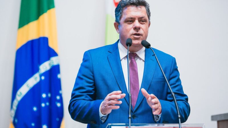 Ivan Naatz alerta catarinenses sobre proposta que pode extinguir IPTU e IPVA no país