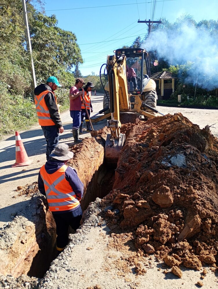 Samae amplia rede de esgoto no bairro Lençol