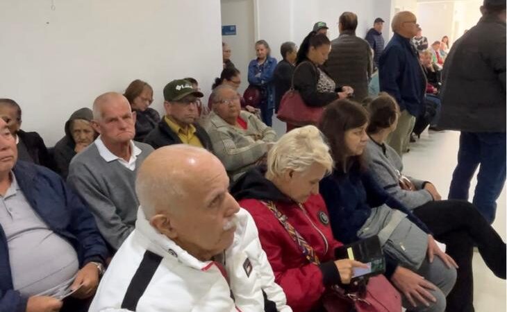 Mutirão de próteses dentárias beneficia cerca de 250 pacientes em São Bento do Sul