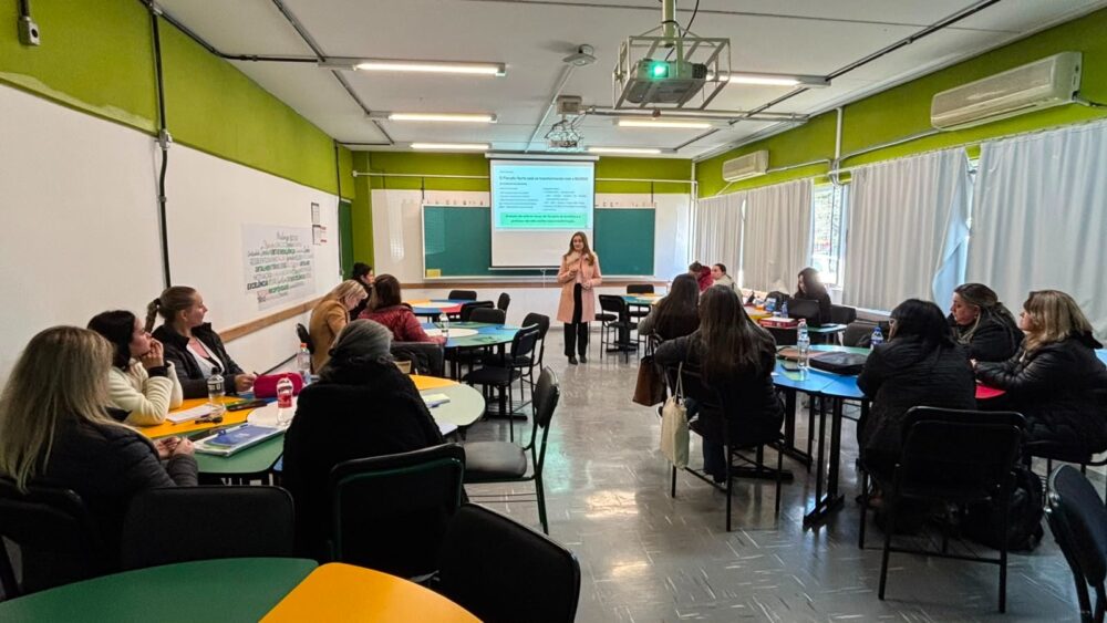 Formação aborda inovação e empreendedorismo na educação
