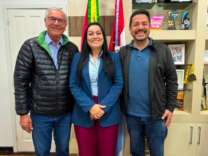 Dreveck encerrou o roteiro de visitas a diferentes cidades