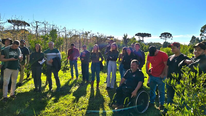 Reunião Técnica do Projeto Integrado de Citrus reúne produtores e técnicos em Monte Castelo
