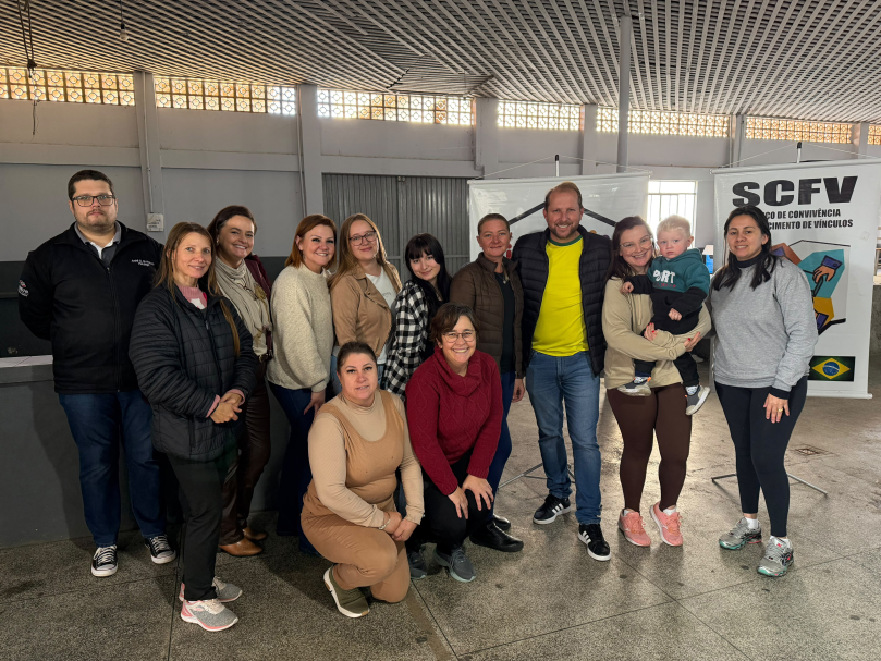 Assistência Social promove encontro de integração entre famílias atendidas pelo CRAS e SCFVEvento proporcionou um dia de convivência, lazer e fortalecimento dos laços familiares e comunitários
