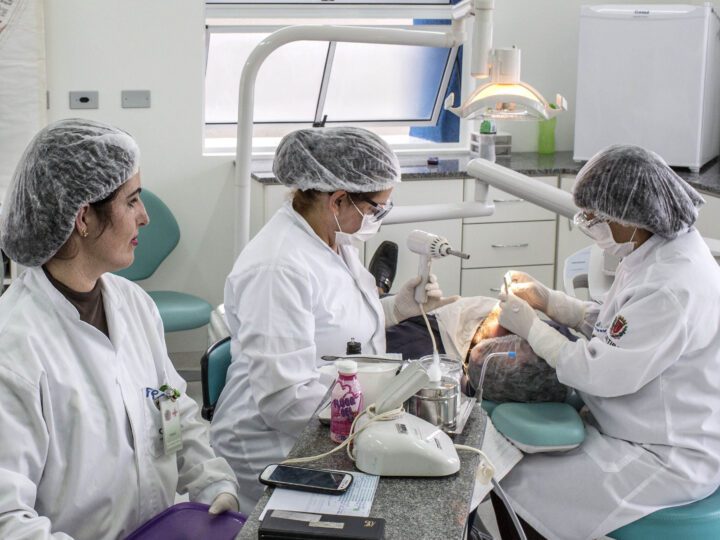Inscrições são prorrogadas para cursos técnicos gratuitos na área da saúde