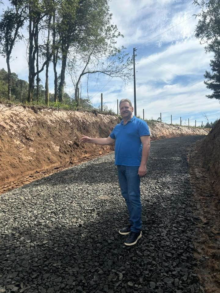 Obras avançam na Estrada Geral do Rodeio Grande e Passa Quatro, em Monte Castelo