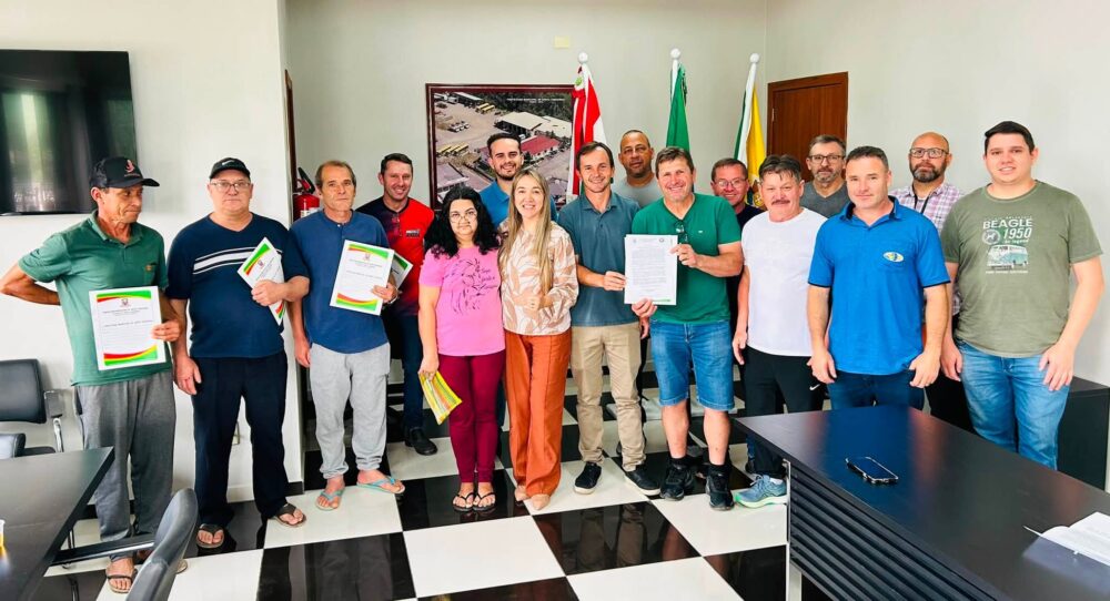 Santa Terezinha alcança 100 certidões de regularização fundiária e amplia segurança para famílias