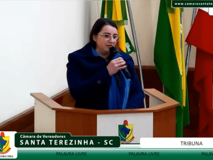 Vereadora Marilia destaca gratificação para equipe de saúde bucal, emendas e melhorias em praça durante sessão