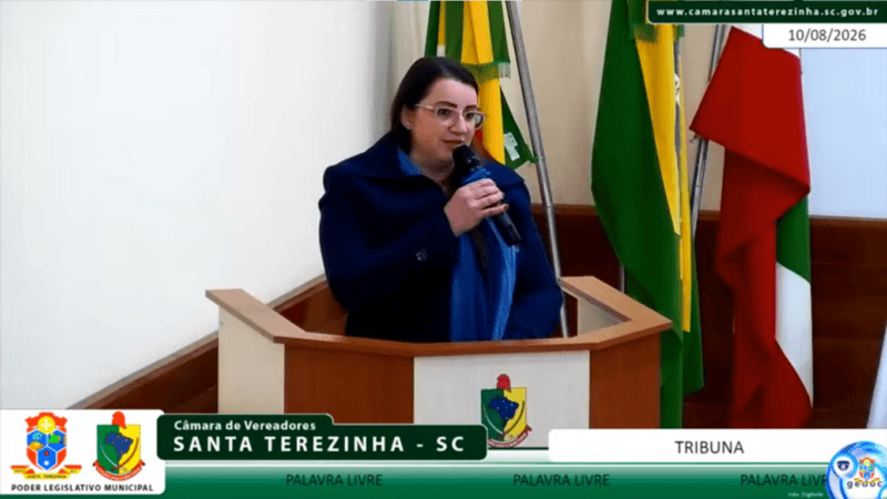 Vereadora Marilia destaca gratificação para equipe de saúde bucal, emendas e melhorias em praça durante sessão