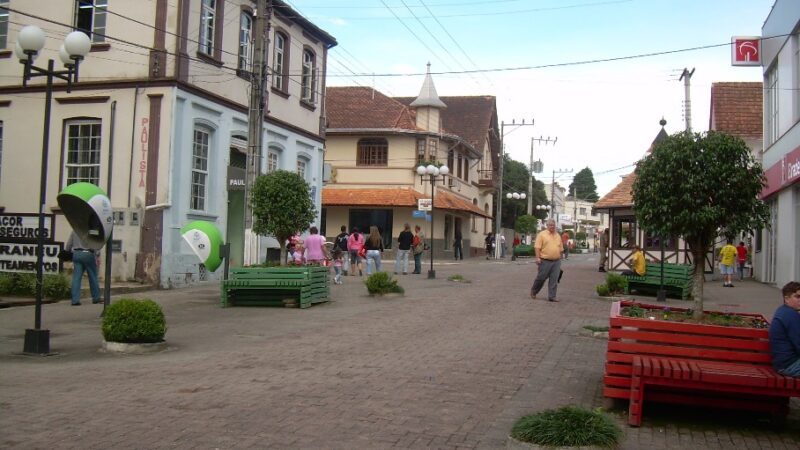 Prazo para utilização de espaços públicos durante a Schlachtfest encerra nesta quinta-feira