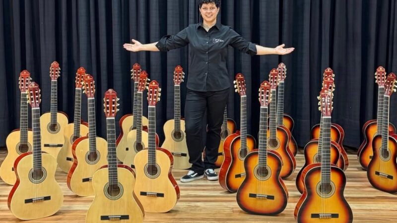 Oficina gratuita de violão abre inscrições para jovens de São Bento do Sul