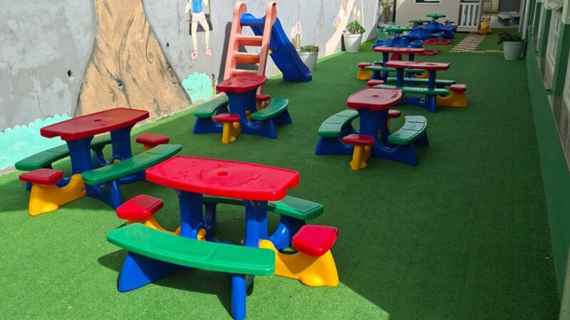 Projeto “Raízes do Brincar” transforma espaço do CEIM Peter Pan