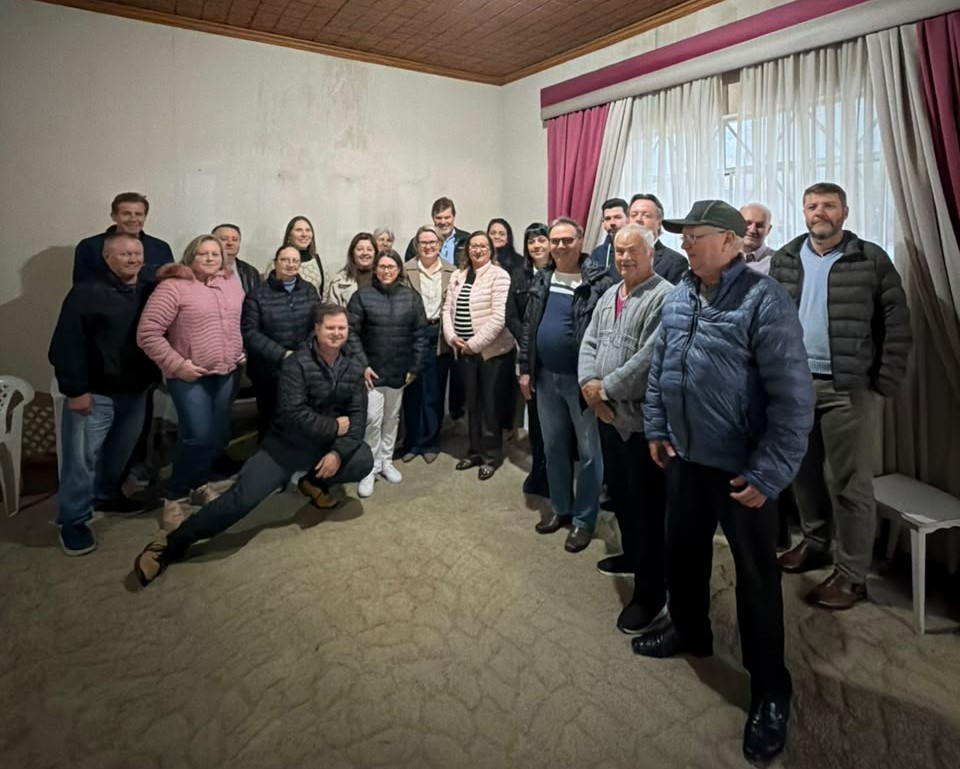 Terezinha Dybas abre comitê de campanha em São Bento do Sul