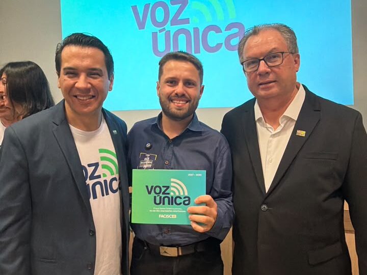Ely Silveira defende ampliação e integração de Santa Catarina à malha ferroviária em evento da FACISC