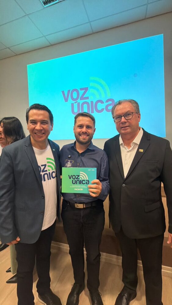 Ely Silveira defende ampliação e integração de Santa Catarina à malha ferroviária em evento da FACISC