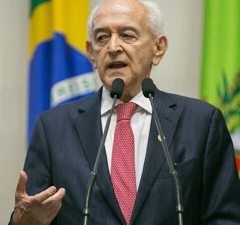 Manoel Dias é velado na Alesc após morrer aos 88 anos
