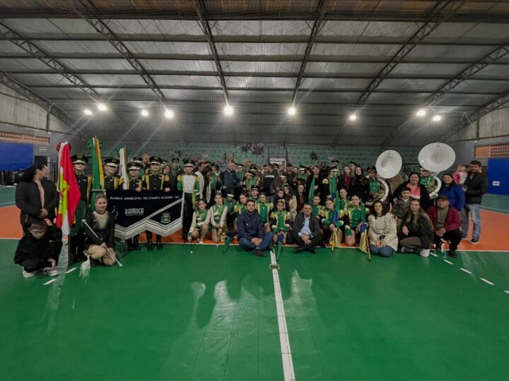Prefeitura De Campo Alegre Homenageia Integrantes Da BAMUCA Pelas Conquistas Em Concurso De Bandas E Fanfarras