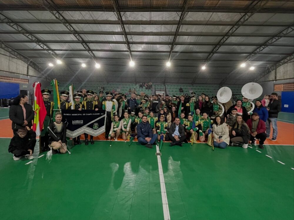 Prefeitura De Campo Alegre Homenageia Integrantes Da BAMUCA Pelas Conquistas Em Concurso De Bandas E Fanfarras