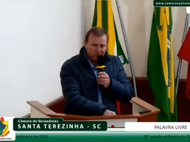 Cláudio Drozsdeck defende projeto para permitir retirada de cascalho e pedras por moradores em Santa Terezinha