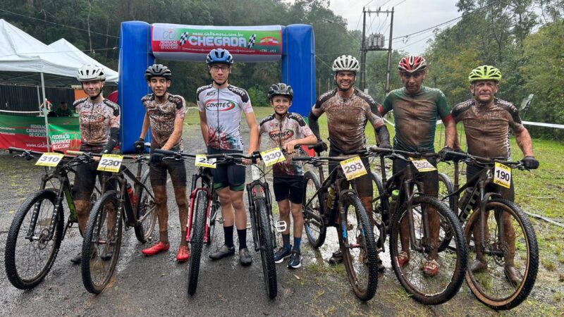 Coyotes/FMD São Bento do Sul conquista sete pódios e se destaca em etapas do Catarinense de Ciclismo