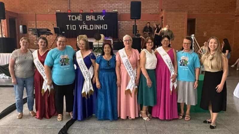 Tarde de Emoção, Cultura e Valorização: Santa Terezinha Coroa Sua Nova Realeza da Melhor Idade 2026