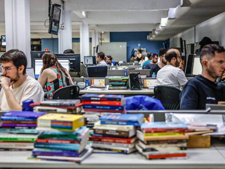 Dia Mundial do Jornalismo celebra importância da informação confiável para a democracia