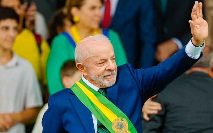 Lula e Flávio Bolsonaro fazem atos em Santa Catarina neste sábado