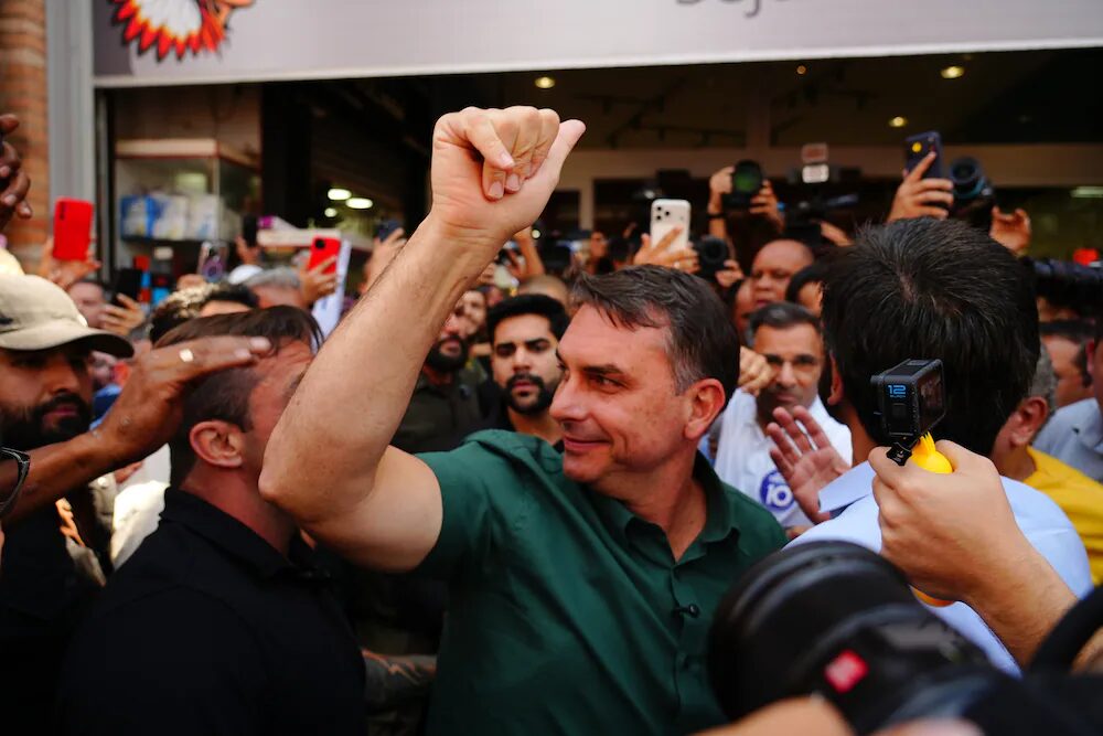 Como a desinformação molda e decide os rumos das eleições no Brasil