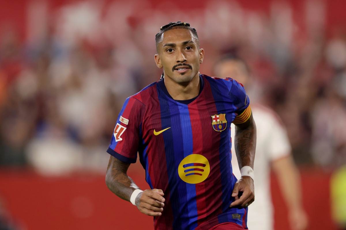 Raphinha faz 3 no Sevilla e supera trio do Real Madrid