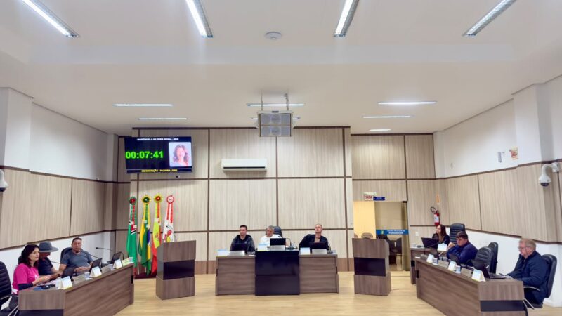 Estrada, quadra, banheiro e estacionamento: vereadores levam à Prefeitura os problemas do dia a dia