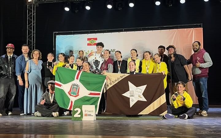 EBM Rodolfo Berti brilha no Dança Catarina e conquista o vice-campeonato regional em Fraiburgo