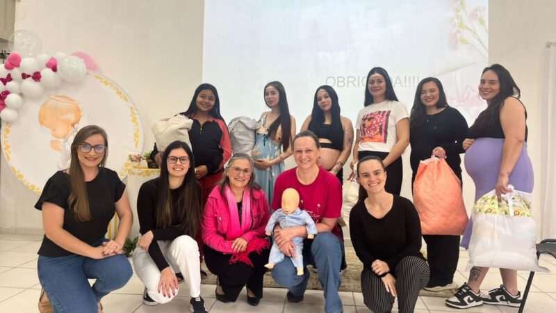 CRAS OXFORD promoveu rodas de conversa sobre cuidados com o bebê e fortalecimento de vínculos familiares