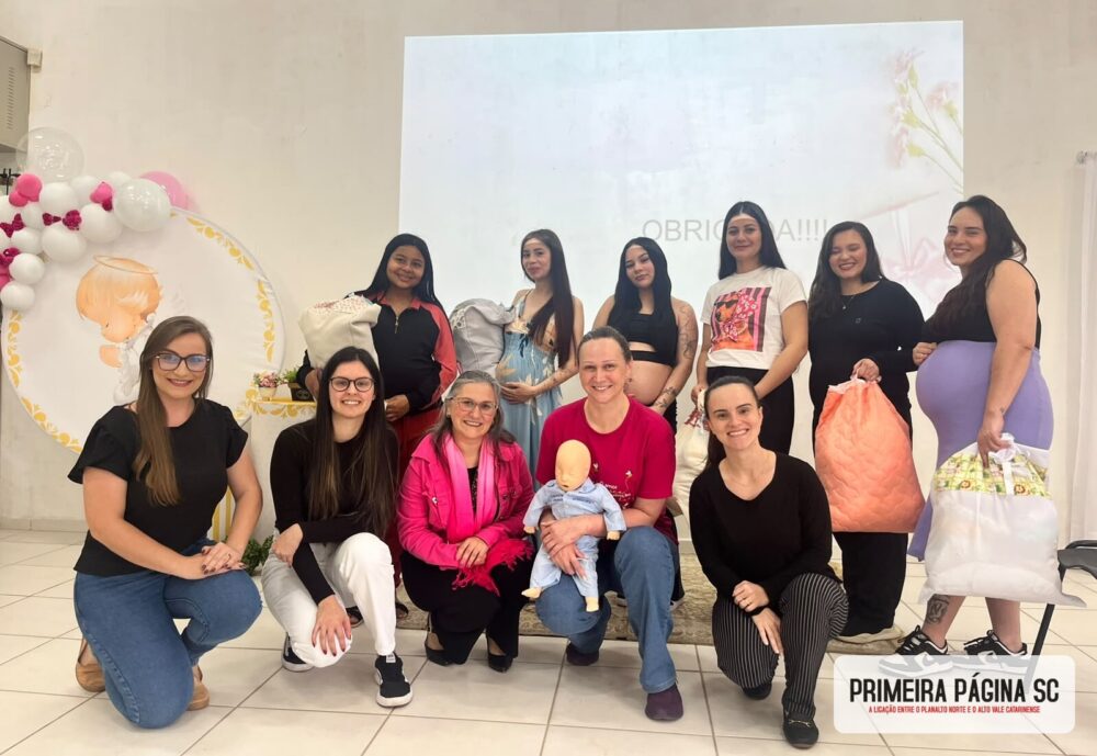 CRAS OXFORD promoveu rodas de conversa sobre cuidados com o bebê e fortalecimento de vínculos familiares