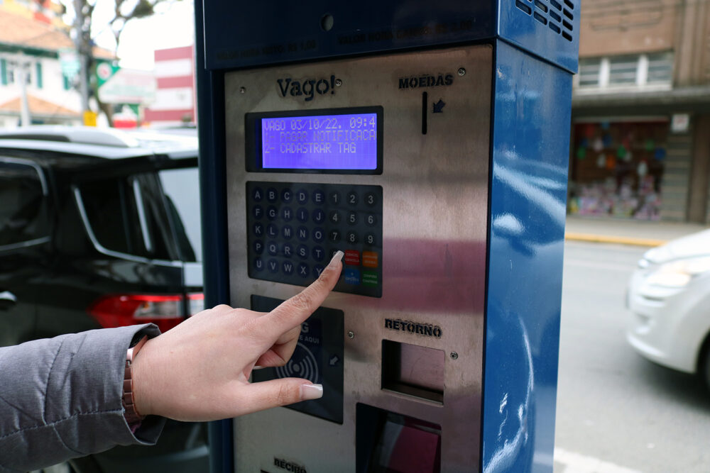 Estacionamento rotativo terá contrato emergencial durante período de transição