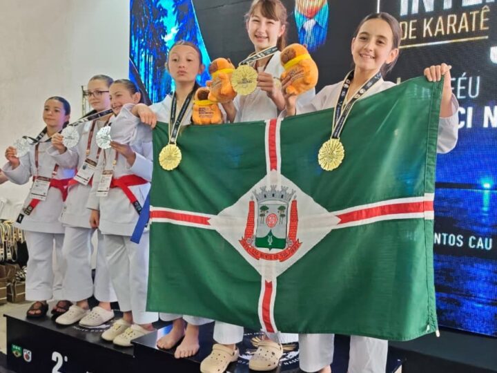 Karatê de São Bento do Sul conquista 18 medalhas no Open Internacional de Joinville