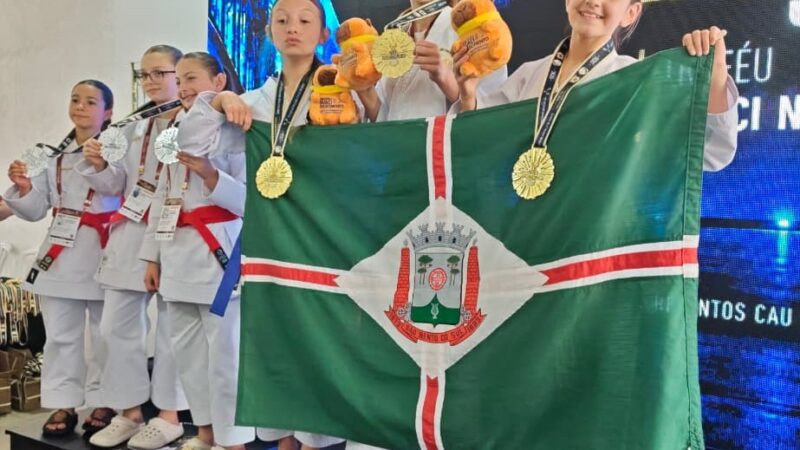 Karatê de São Bento do Sul conquista 18 medalhas no Open Internacional de Joinville