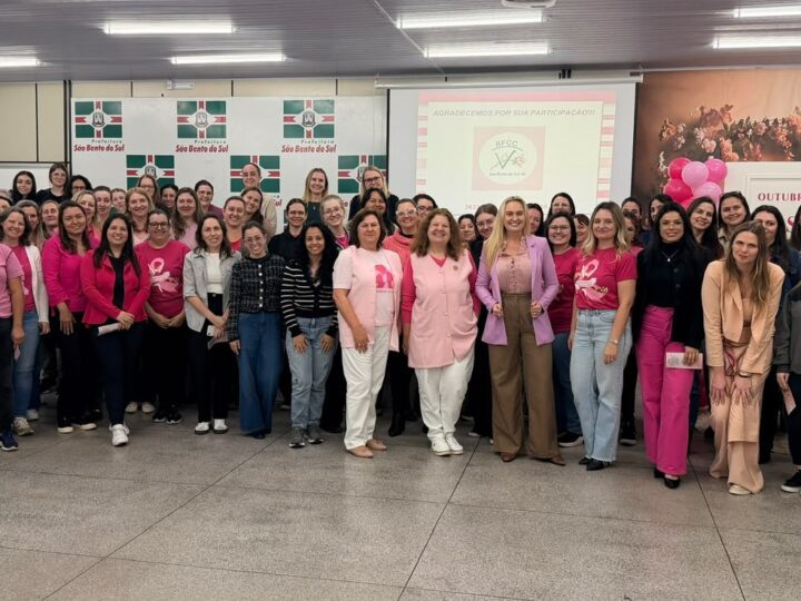 Outubro Rosa: Prefeitura promove encontro de cuidado, acolhimento e valorização da mulher