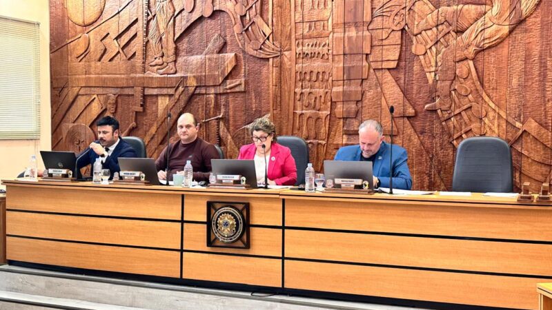 Programa que institui Esgoto Rural no município passa pelas comissões